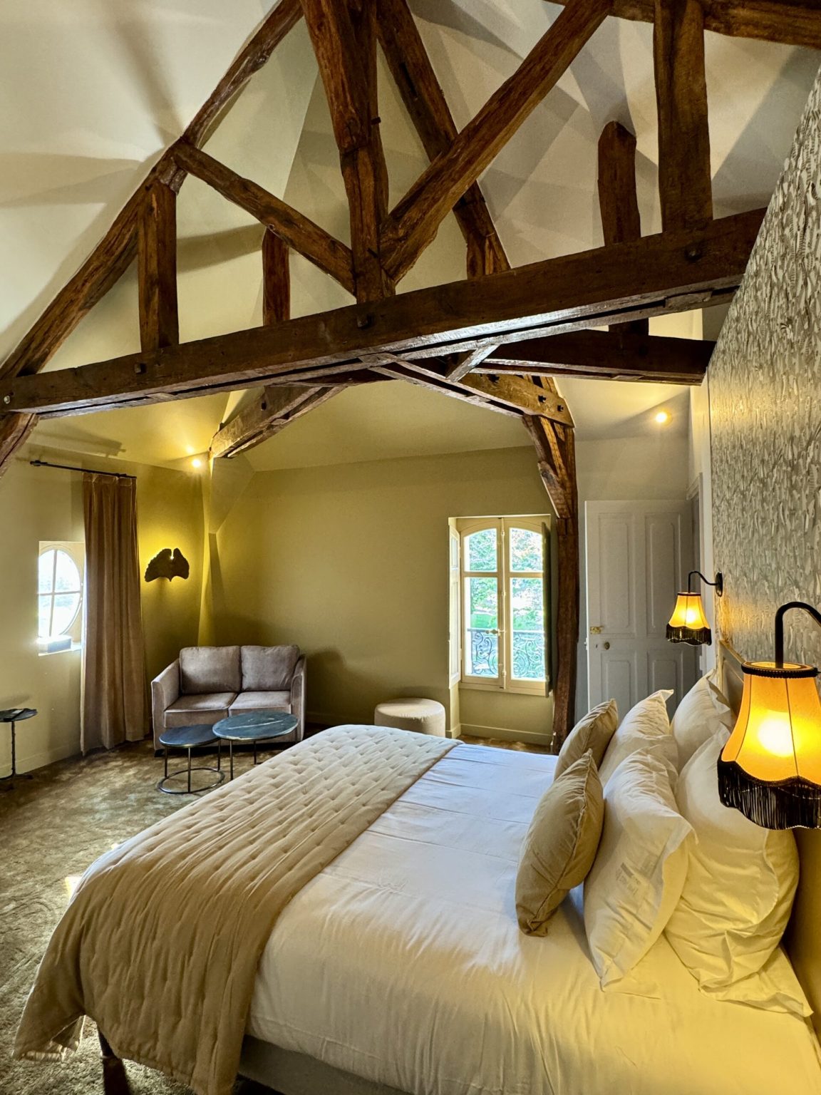 Chambre mansardée au chateaud es hayes